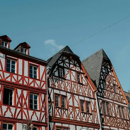 Mosel-herz 別荘 *